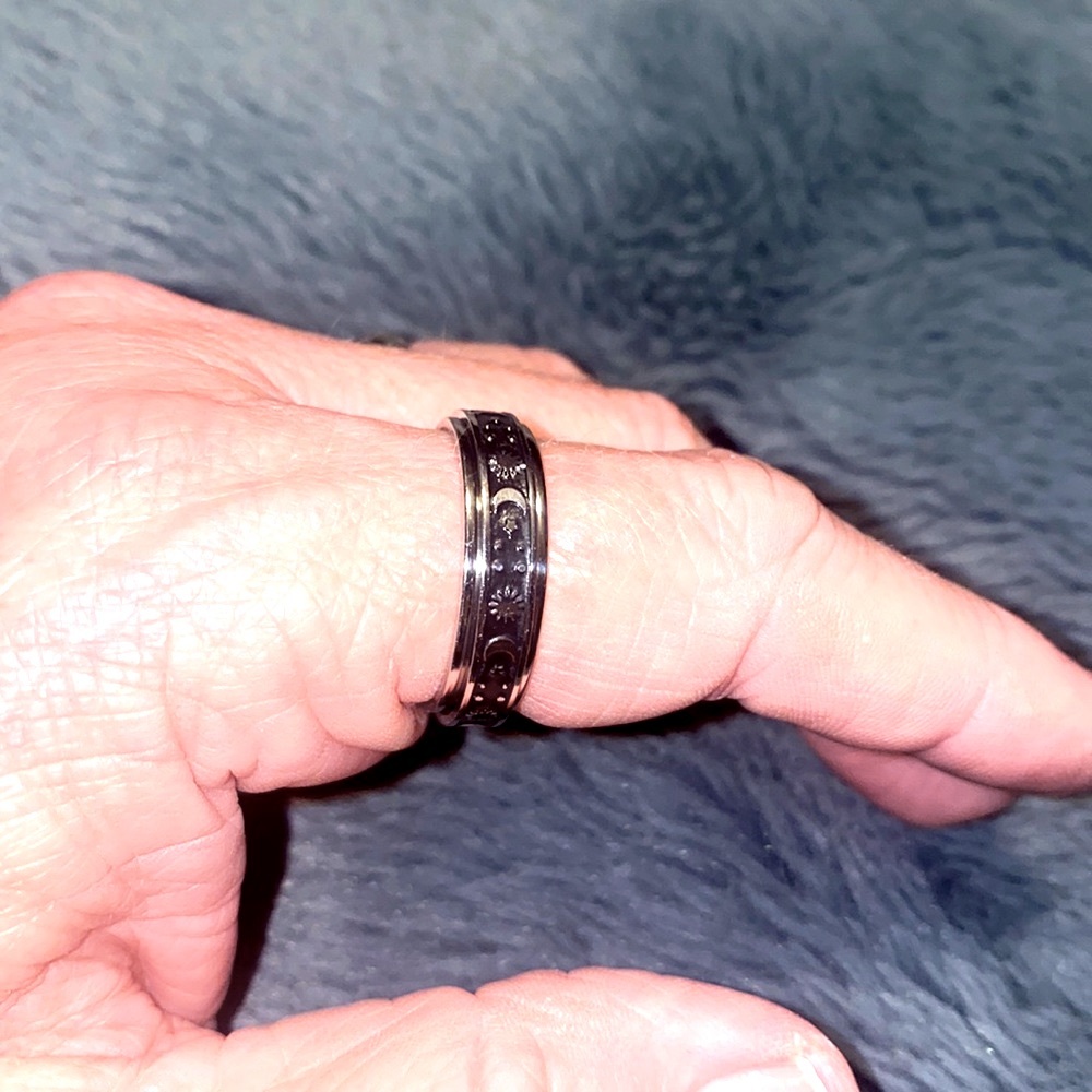 Sun, Moon and Stars Stainless Steel Spin Ring for Anxiety NWT SZ 10